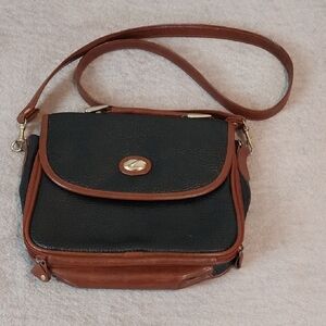 Elegant Black and Brown Leather Shoulder Bag
